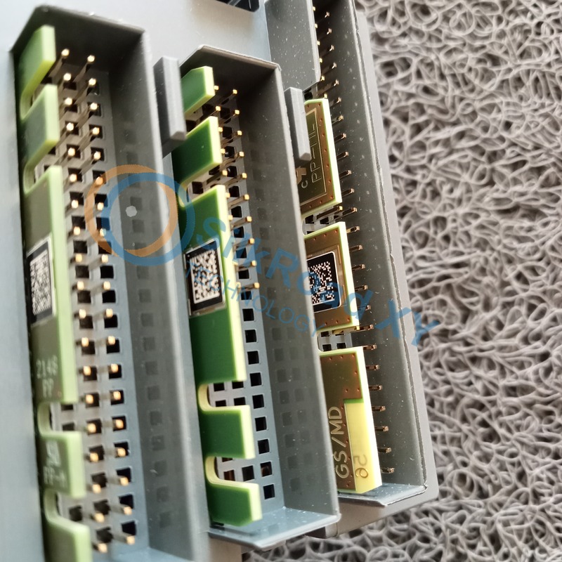 61ca79ba87f5e1bbb3abef605645ba58.jpg